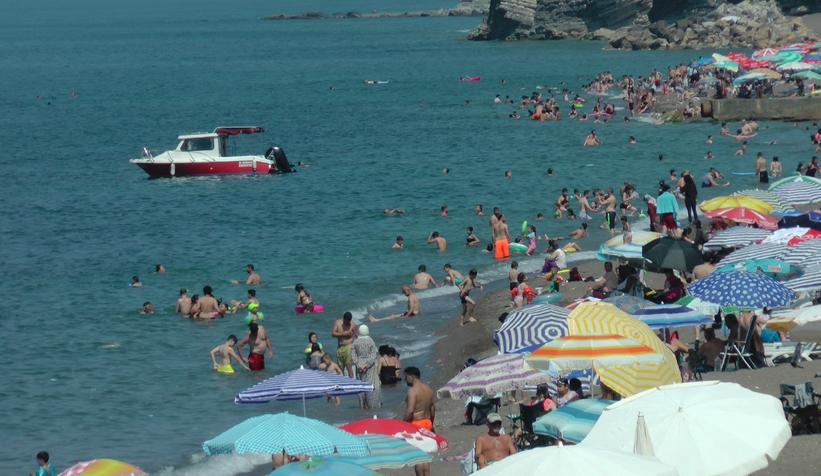 Sınav bitti sahiller doldu