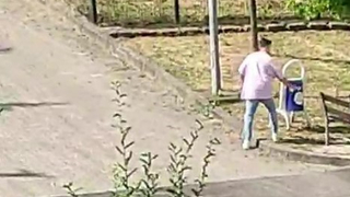 Sınava yetişemedi belgesini çöpe atttı