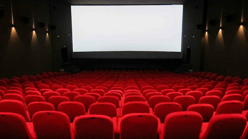 Sinema salonları için süre uzatıldı
