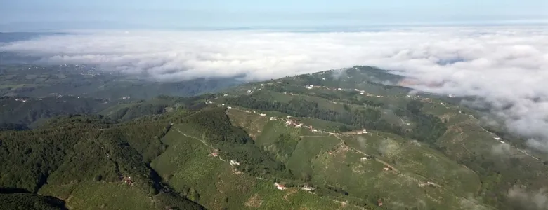 Sis manzarası dron ile görüntülendi