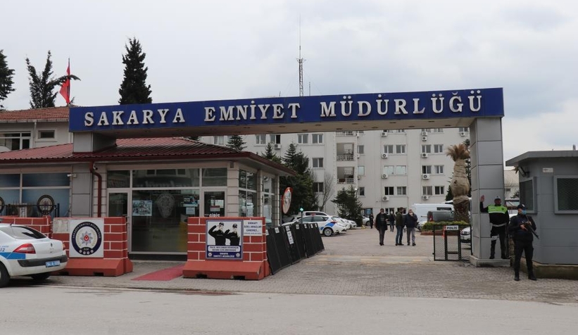 Site kapıcısını bilirkişi göstererek keşfe göndermişler