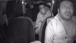 Soğukta üşümesin diye taksisine almıştı: Şoför hayatını kaybetti