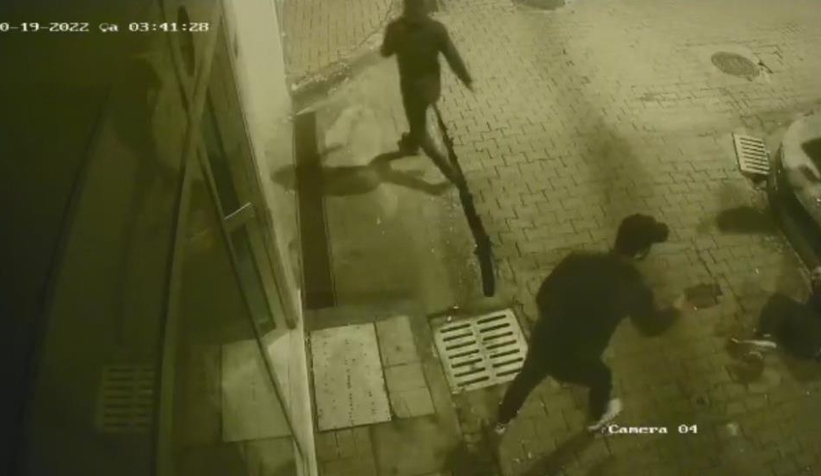 Sokak ortasındaki cinayet kamerada