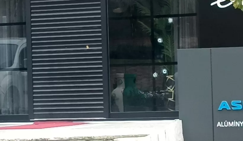 Sosyal medya fenomeninin güzellik merkezi kurşunlandı