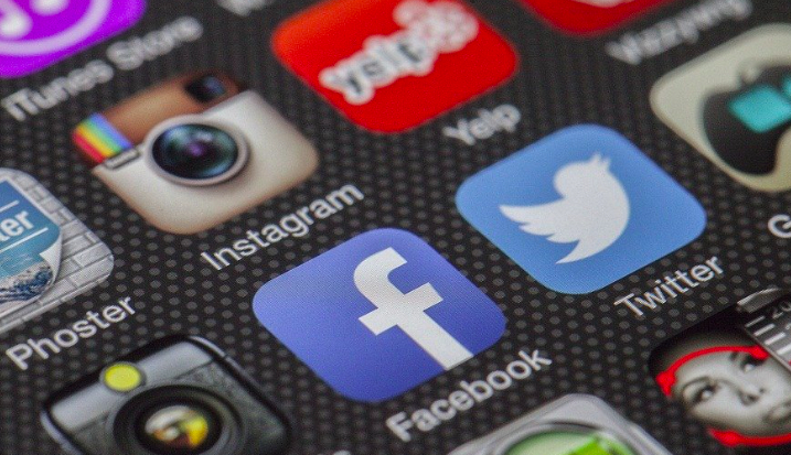 Sosyal medya kullanım yaşı altıya düştü