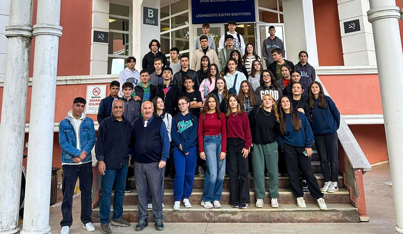 Sporcu üniversite adayları SUBÜ’yü tanıdı