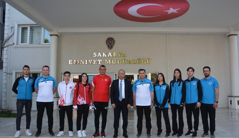 Sporculardan Emniyet Müdürünü ziyaret