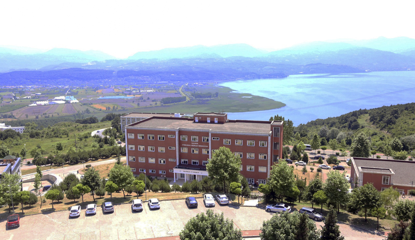 SUBÜ birçok alanda Türkiye ortalamasının üzerinde