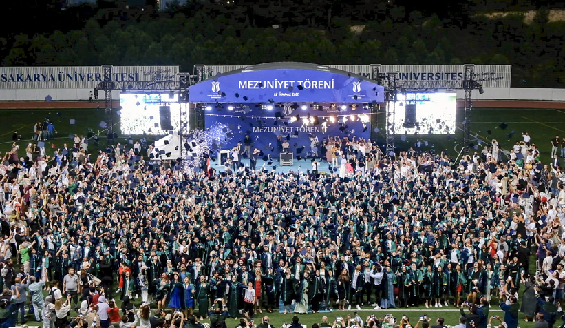 SUBÜ mezuniyet törenine hazır