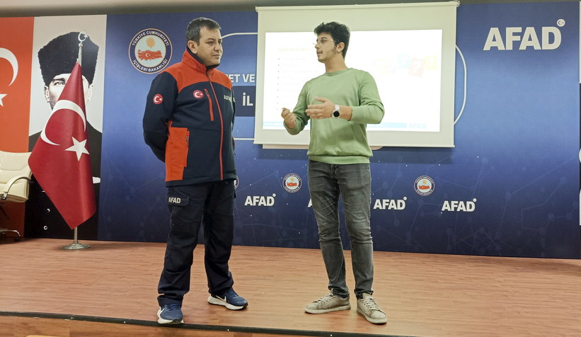 SUBÜ öğrencileri afet farkındalık eğitimi aldı