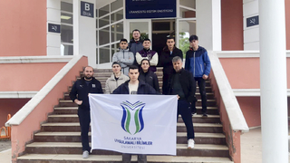 SUBÜ öğrencileri boksta iki madalya kazandı