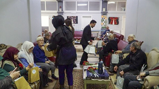 SUBÜ öğrencileri huzurevi sakinleriyle buluştu