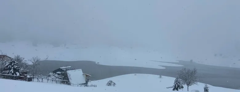 Sultanpınarı Yaylası'nda kışı aratmayan manzara