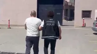 Sürekli yer değiştiren firari polisten kaçamadı