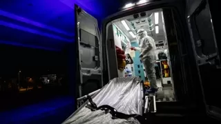Suriyeli genç devrilen traktörün altında kaldı