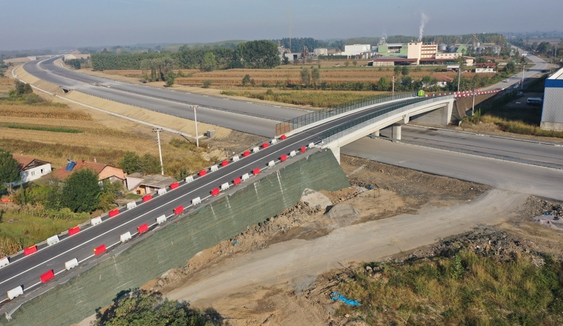 Sürücülerin kabusu olmuştu; Vakıf Köprüsü'nde eğim düşürülüyor