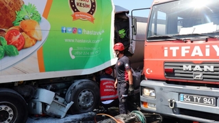 Tanker tıra ok gibi saplandı: 1 ölü