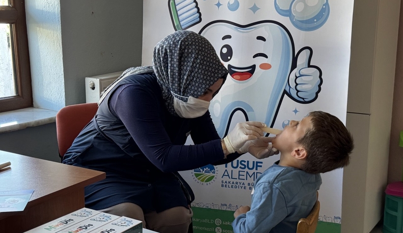 Taraklı’da anaokulu öğrencilerine diş taraması