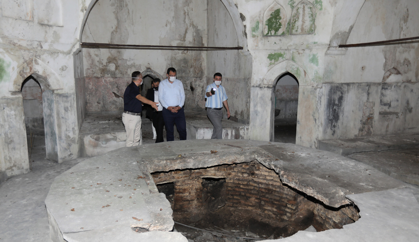 Tarihi hamam gün yüzüne çıkarılıyor