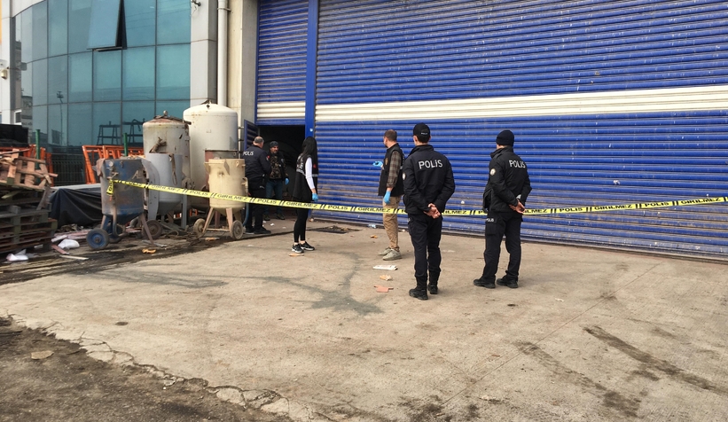 Tartıştığı kiracısını vurdu