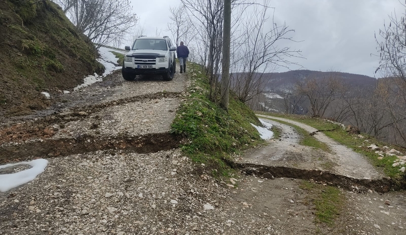 Taşyatak'ta heyelan