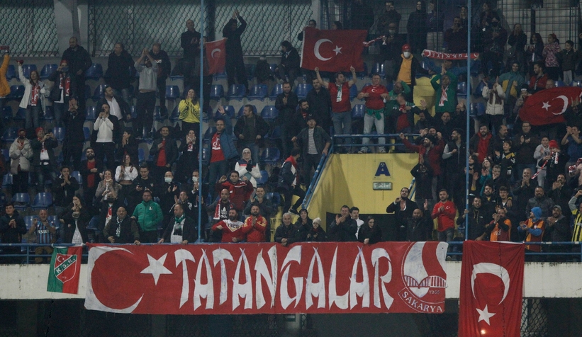 Tatangalar, Karadağ'da A Milli Takım'ın yanında