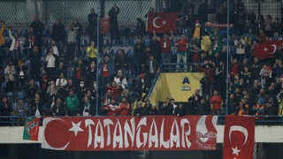 Tatangalar, Karadağ'da A Milli Takım'ın yanında