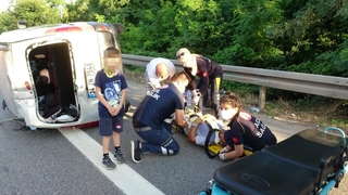 Tatil yolunda kaza: 5 yaralı