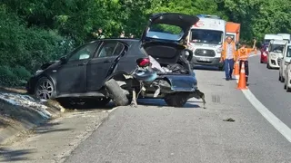 Tatil yolunda kaza; Yaralılar var
