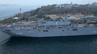 TCG Anadolu'ya 7'den 70'e ziyaretçi akını sürüyor