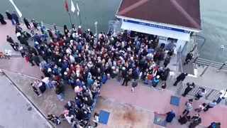 TCG Anadolu'yu görmek için saatlerce kuyrukta beklediler