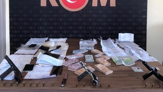 Tefeci operasyonu: 8 gözaltı