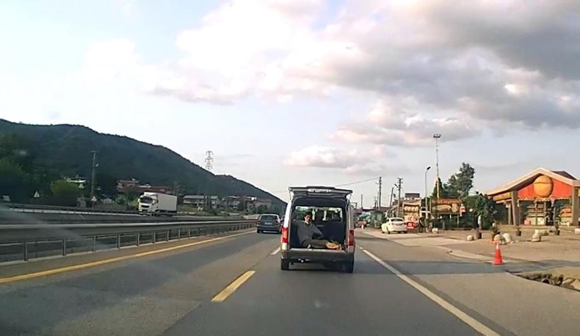 Tehlikeli yolculuk kamerada