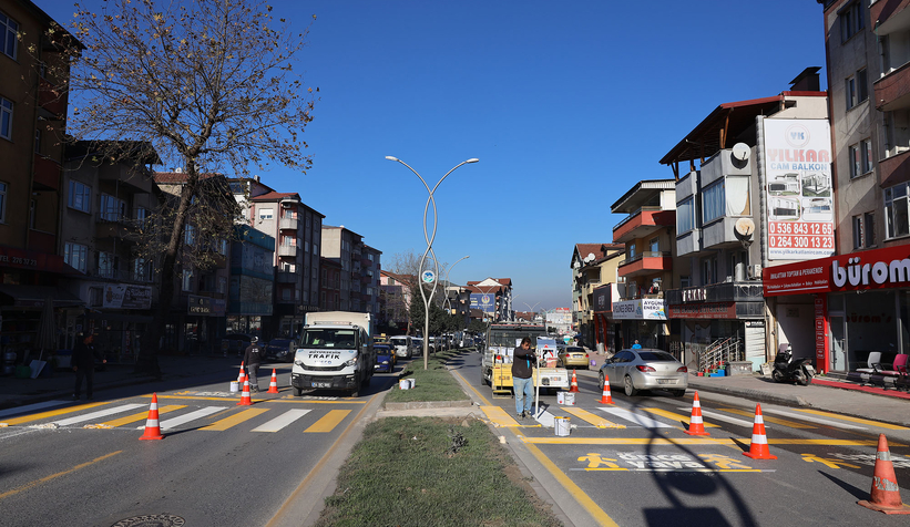 TEK yolunda  plastik ferforje önlemi