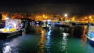 Tekneler karaya oturdu, 7 kişi mahsur kaldı