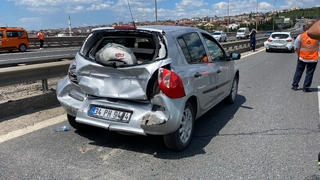 TEM'de 3 araç kazaya karıştı: 1'i çocuk 7 yaralı