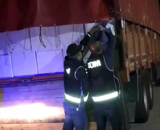 TEM'de 7 milyon adet kaçak makaron ele geçirildi