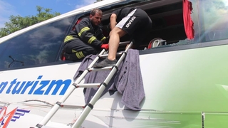 TEM'de büyük kaza, 11 araç birbirine girdi