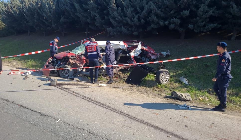 TEM Otoyolu'nda katliam gibi kaza: 6 ölü, 3 yaralı