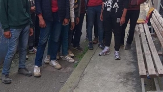 TEM’de durdurulan otobüsten 16 düzensiz göçmen çıktı