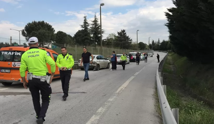 TEM’de zincirleme kaza: 6 yaralı