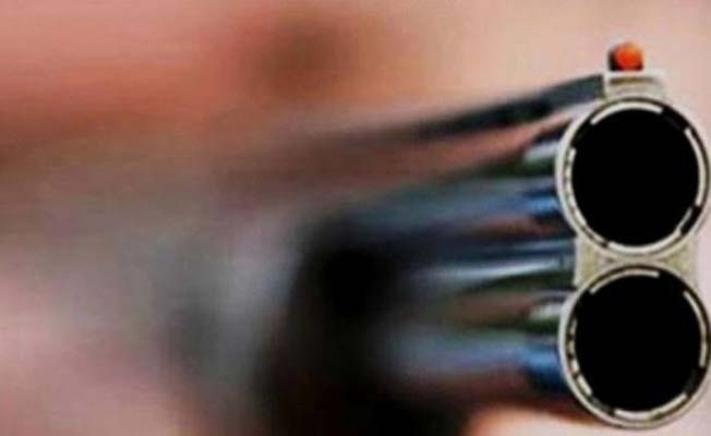 Temizlediği silahı sonu oldu