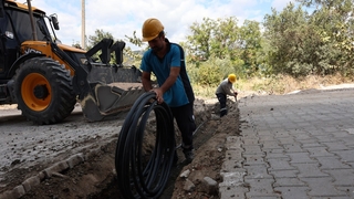 Tepecikler'e içme suyu alt yapısı