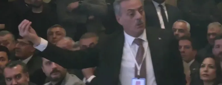 Toplantıda tepki göstermişti; Başkan Alemdar'dan açıklama