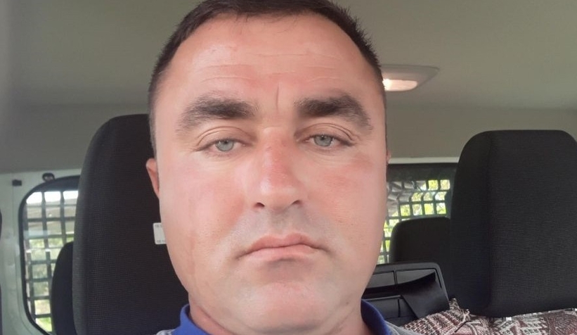 Toprak altında kalan işçi öldü