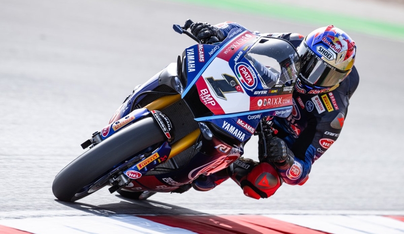 Toprak Razgatlıoğlu, Portekiz ayağının ilk yarışını kazandı