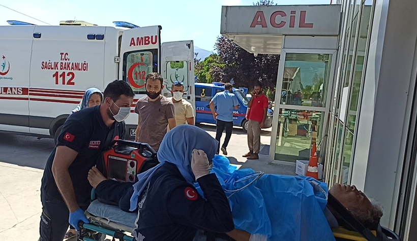 Torunu öldürmüştü, toprağa verildi