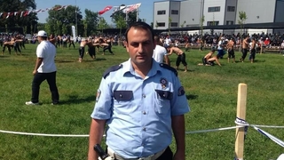 Trafik polisi korona virüse yenik düştü