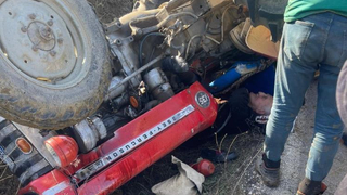 Traktör altında can pazarı