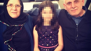 Traktör çukura düştü, karı koca öldü